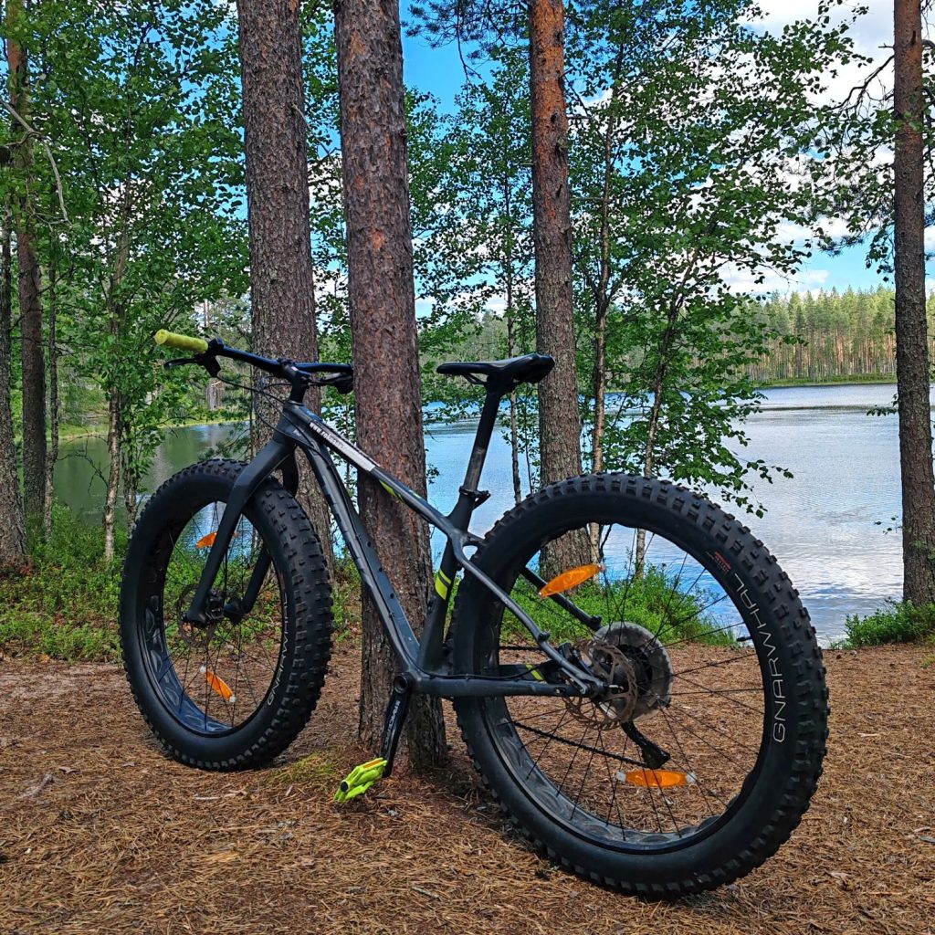 Fatbike maastopyörä Rokualla